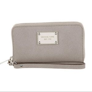 Michael Kors Wristlet **LIKE NEW**